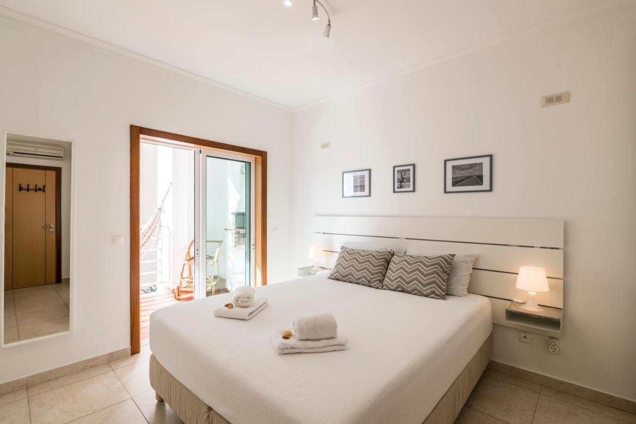 Algarve Beach Vibes Apartment, Wifi, Pool, Ac, Bbq Portimão Exterior photo