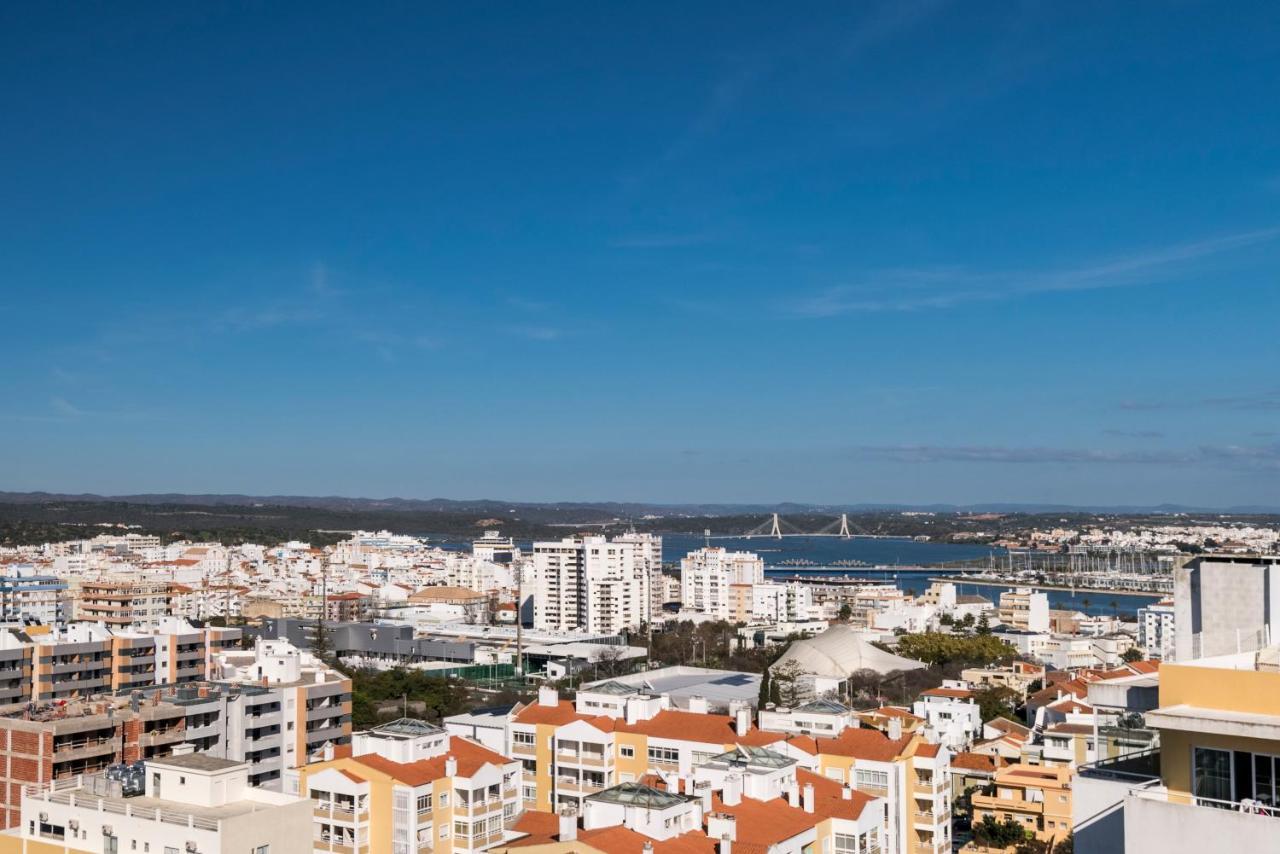 Algarve Beach Vibes Apartment, Wifi, Pool, Ac, Bbq Portimão Exterior photo