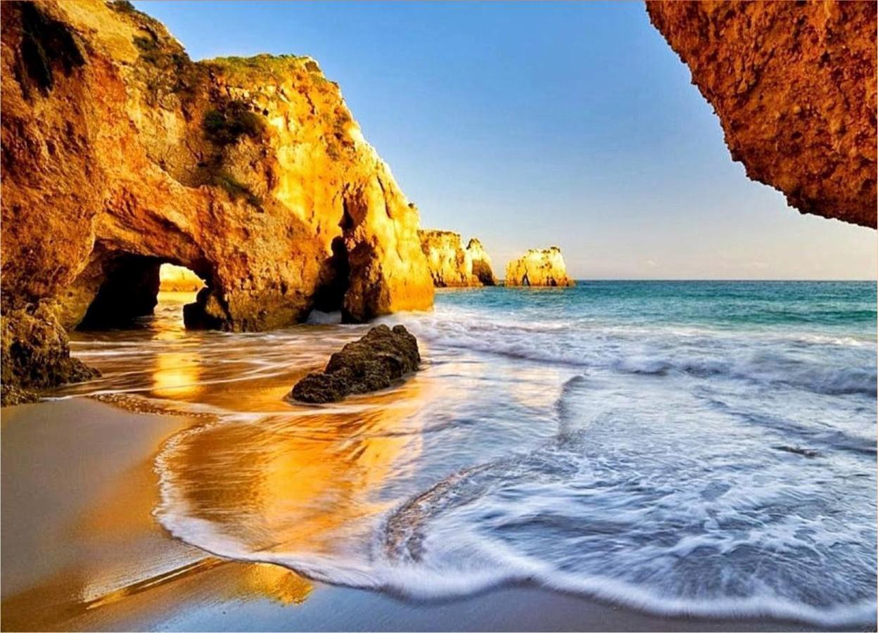 Algarve Beach Vibes Apartment, Wifi, Pool, Ac, Bbq Portimão Exterior photo